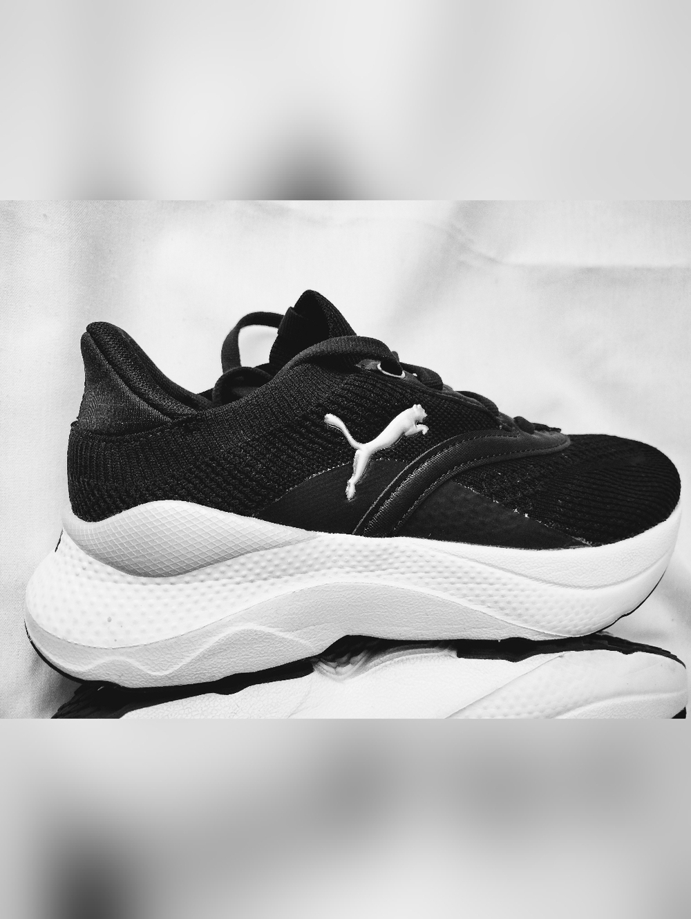 Puma Black SOFTRIDE Black and White Mesh Runner Shoes